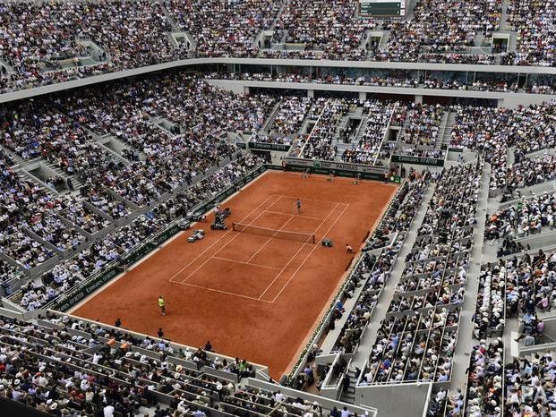 ﻿Roland Garros може відбутися без глядачів