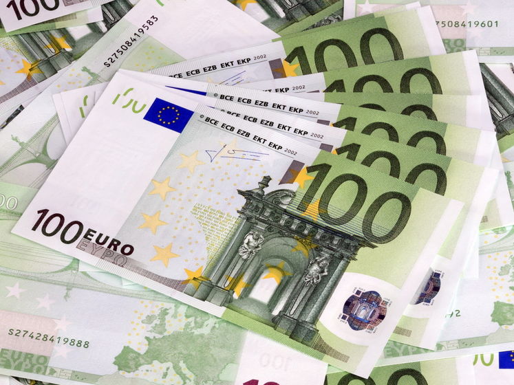 ﻿Гривня до євро подешевшала до 29,10 грн/€