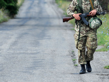 ﻿На Донбасі поранено українського військовослужбовця – штаб ООС