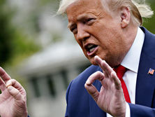 ﻿В Україні відкрили непродовольчі ринки, Трамп пригрозив розірвати відносини з Китаєм. Головне за день