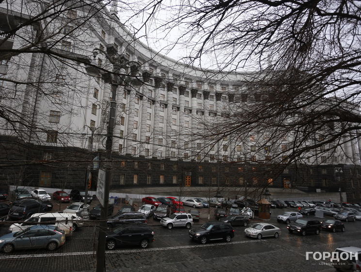 Кабмин Украины утвердил соглашение с Румынией об отмене платы за долгосрочные визы