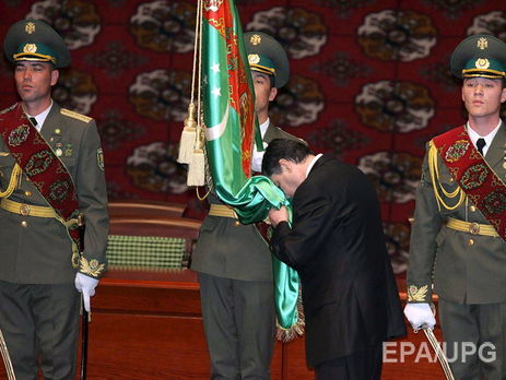 Действующему президенту Туркменистана Гурбангулы Бердымухамедову 59 лет