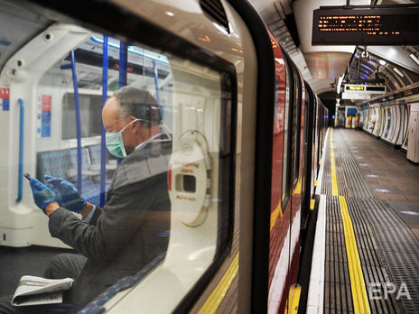 ﻿Кількість померлих від коронавірусу у Великобританії сягнула 34 тис. осіб 