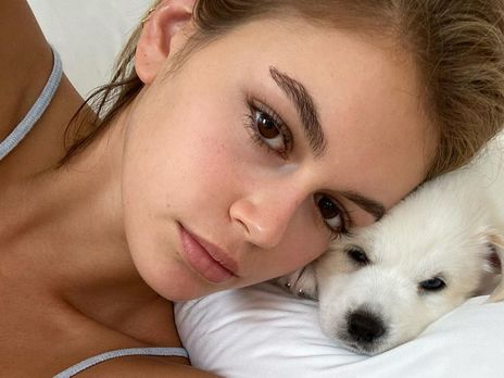 ﻿Показала рентген. Донька Кроуфорд зламала руку