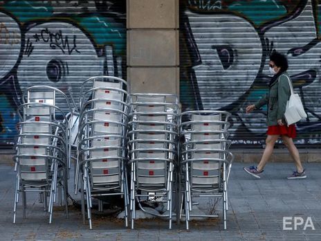 В Испании третий день менее 100 умерших от коронавируса