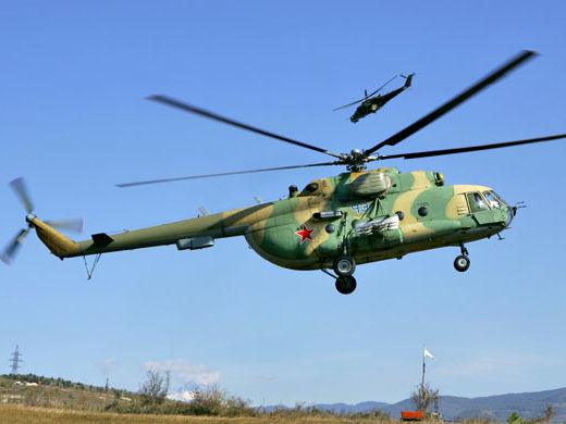 В Подмосковье разбился военный вертолет, экипаж погиб