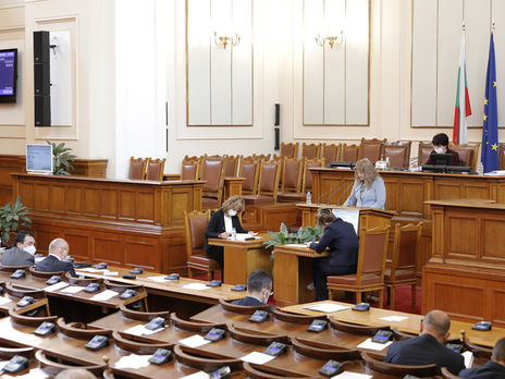 Парламент Болгарии просит правительство повлиять на Украину