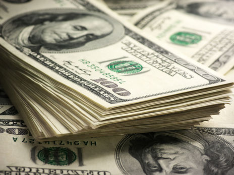 Гривна резко подешевела к доллару и евро