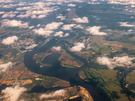 Из-за застройки дамб на Днепре под воду может уйти часть Левобережной Украины – эколог