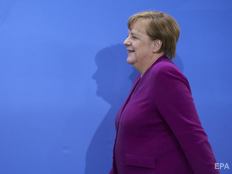 ﻿Меркель виступила за збереження санкцій проти Росії