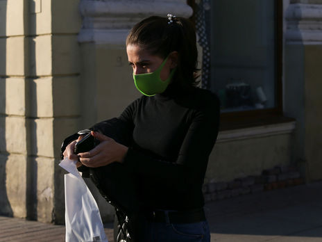 32% россиян считают эпидемию коронавируса выдумкой заинтересованных лиц. Опрос