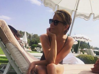 Высоцкая в купальнике отдыхает в Италии