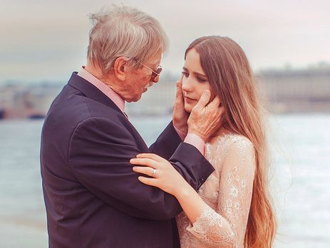 Лоза о браке 85-летнего Краско: Как молодой жених должен обращаться к матери невесты, если он на сорок лет ее старше?