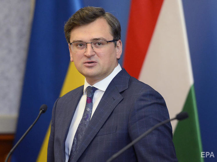 Украина планирует снять запрет на въезд иностранцев – Кулеба