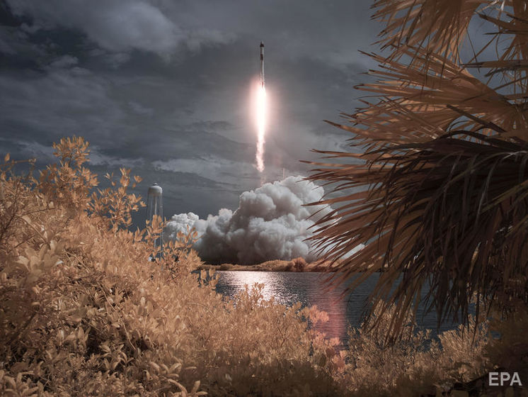 ﻿Корабель SpaceX зістикувався із МКС