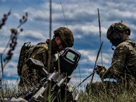 На Донбассе второй день подряд фиксируется снижение числа обстрелов боевиками позиций украинских военных