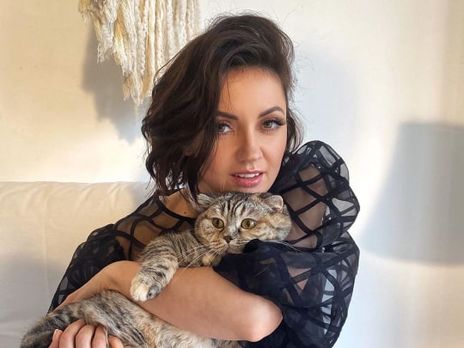 ﻿Цибульська продала чоловікові частину свого гардеробу