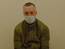 ФСБ РФ опубликовала кадры задержания и допроса украинского десантника. Видео