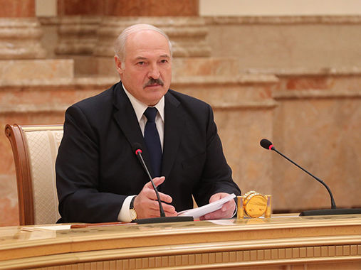 ﻿Лукашенко закликав новий уряд розв'язати проблему залежності Білорусі від ринку РФ