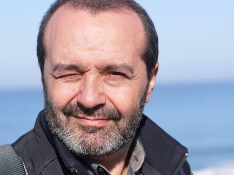 Шатія Путіна все правильно робить. З огляду на свої інтереси – злочинні, аморальні і смертельно небезпечні для Росії. Просто розумники