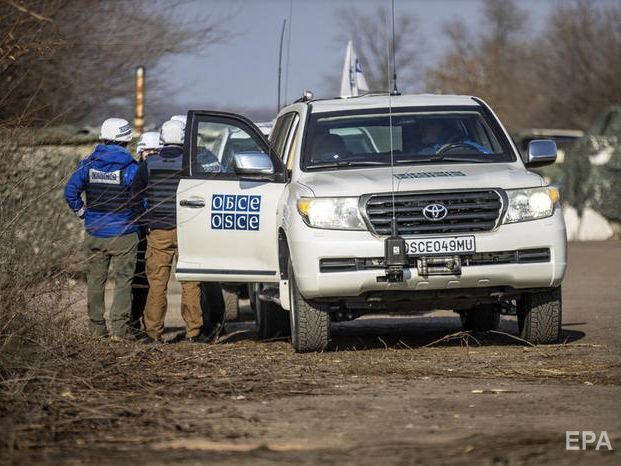 Із Росії в ОРЛО в'їхала колона військових вантажівок – звіт ОБСЄ