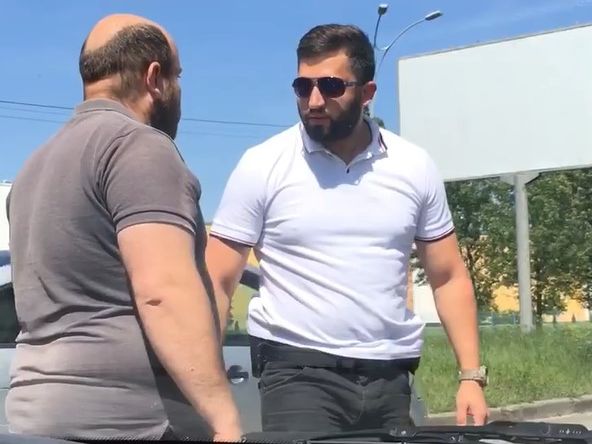 Охранник экс-нардепа Ляшко угрожал пистолетом во время дорожного конфликта – говорит, что защищался