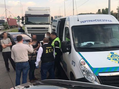 В Виннице разоблачили схему обогащения должностных лиц Укртрансбезопасности – Нацполиция