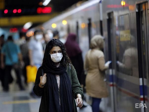 Массовое ношение масок может уберечь от второй волны эпидемии коронавируса – ученые