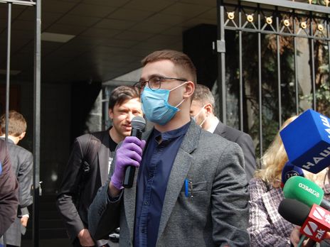 ﻿Стерненку вручили ухвалу про примусове приведення у СБУ