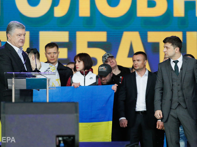 ﻿Зеленський заявив, що через Порошенка за кордоном його спочатку сприймали як ворога України