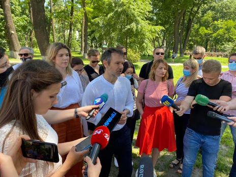 Вакарчук уходит из Верховной Рады