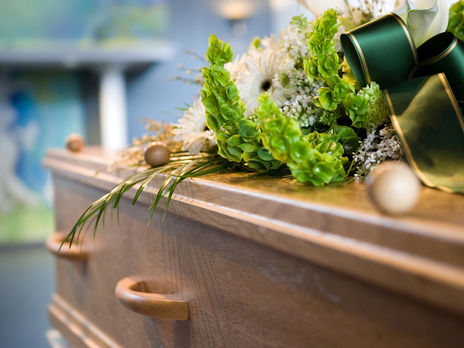 В Швейцарии из-за эпидемии коронавируса столкнулись с перепроизводством гробов