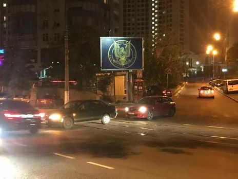 Возле российских дипмиссий в украинских городах появились билборды с гербом департамента контрразведки СБУ