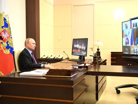 Кремль отменил режим удаленной работы для всех, кроме Путина