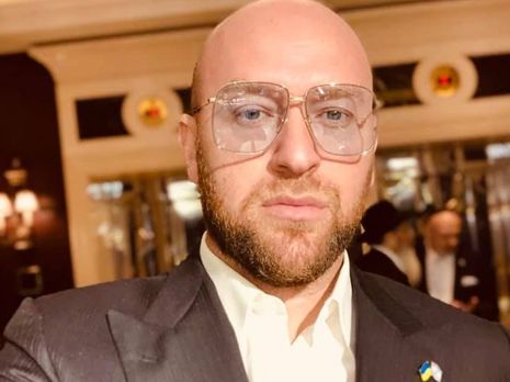 Гольдман: Возможно, маски нам придется носить до изобретения вакцины. Но при всех неудобствах маска на лице все же меньшее зло, чем аппарат ИВЛ