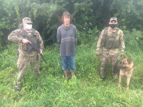 Пограничники задержали гражданина Польши, который незаконно направлялся на заработки в Украину