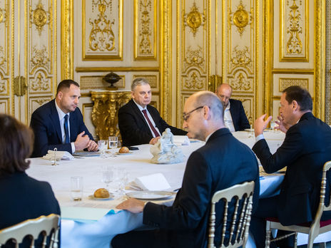 У Резникова, Ермака, Тарана и Ткаченко коронавирус не обнаружили – Офис президента