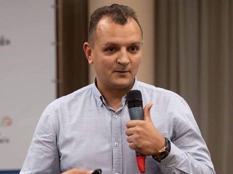 Александрин: Врачи сознание теряют, потому что им надо ходить в клеенчатых костюмах биозащиты, а в отделениях нет кондиционеров