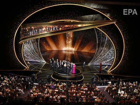 ﻿Церемонію вручення 