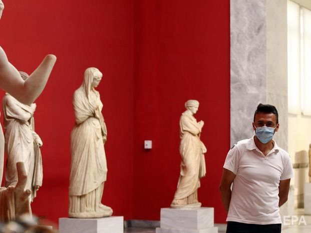 Греция вновь готова принимать туристов, но с условиями
