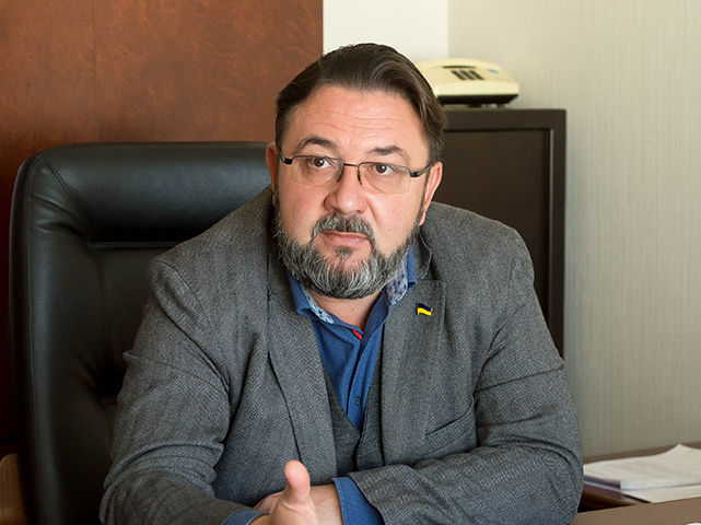 "Подавляющее большинство граждан придерживается проукраинских ценностей". Потураев считает, что аудитория прокремлевских СМИ в Украине достигла предела