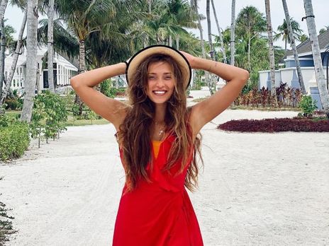 Тодоренко вспомнила Исландию и скатилась кубарем с горки