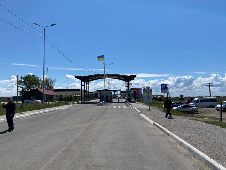 После открытия админграницы из Крыма на материковую часть Украины за сутки вернулись более 300 граждан