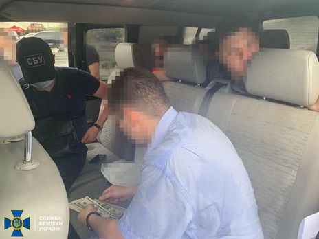 ﻿СБУ затримала родича чиновника КМДА, який пропонував за $15 тис. розв′язати питання оренди землі в Києві 
