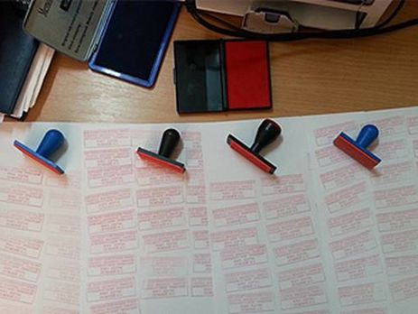 Во Львовской области киберполиция задержала мошенников, подделывавших документы для получения шенгенских виз