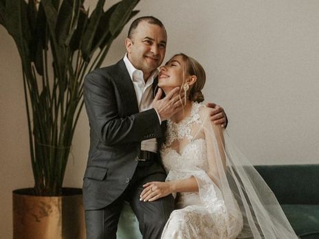 Четвертая жена Павлика: Мы на людях не целуемся – это наше личное