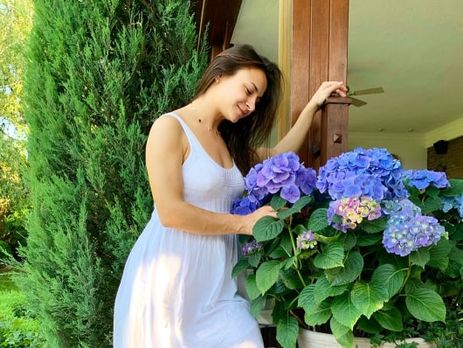 Беременная Гвоздева показала отца ребенка