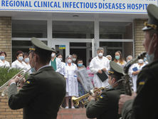 В Украине новый коронавирусный антирекорд, Омеляну сообщили о подозрении. Главное за день