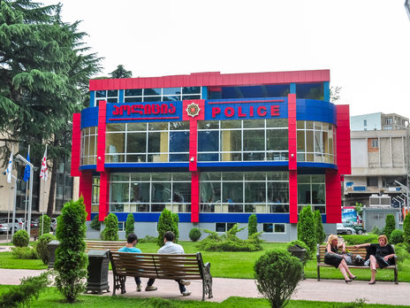 В Грузии задержали трех граждан Украины, их обвиняют в торговле наркотиками 