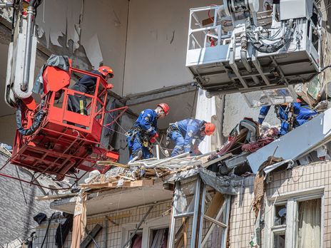 В результате взрыва в киевской многоэтажке погибло пять человек